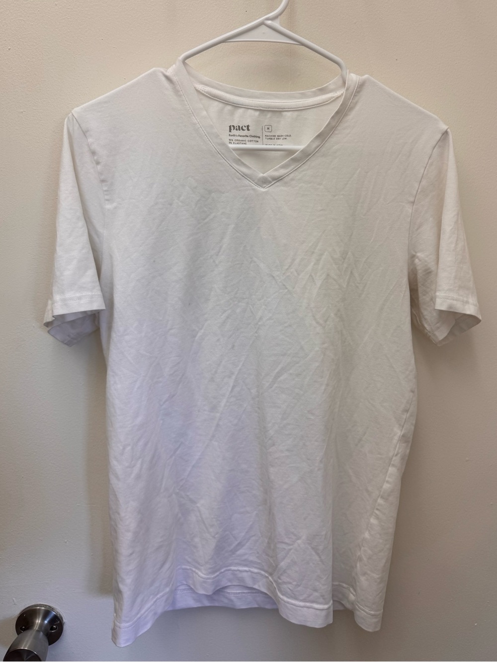 Pact vneck